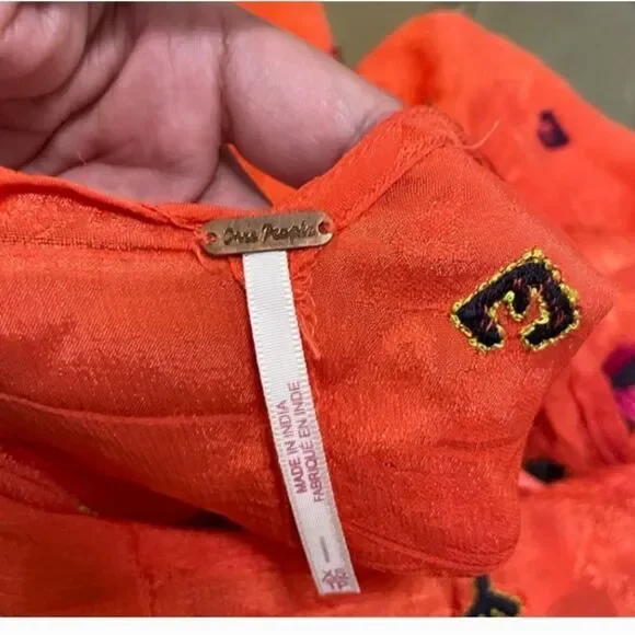 FREE PEOPLE BLOUSE - Picture 3 of 4